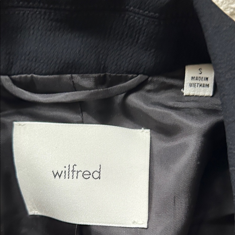 Wilfred Classic Black Blazer - Picture 3 of 3